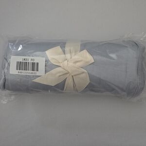 NWT/NIB Kyte Baby Swaddle Blanket in Fog - Size: 46 in x 46 in